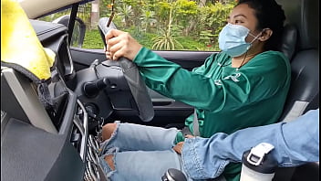 Sopir Wanita Grab Asia Tawarkan Uang Tip Untuk Penumpang Yang Mau Bercinta