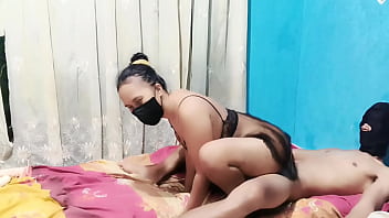 Indonesia Selingkuh, Beraksi Mesra Dengan Istri Tetangga Pakai Bikini